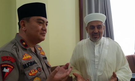 Syekh Dr. Wahbi Sulaiman Tausiah di Polda Jawa Timur
